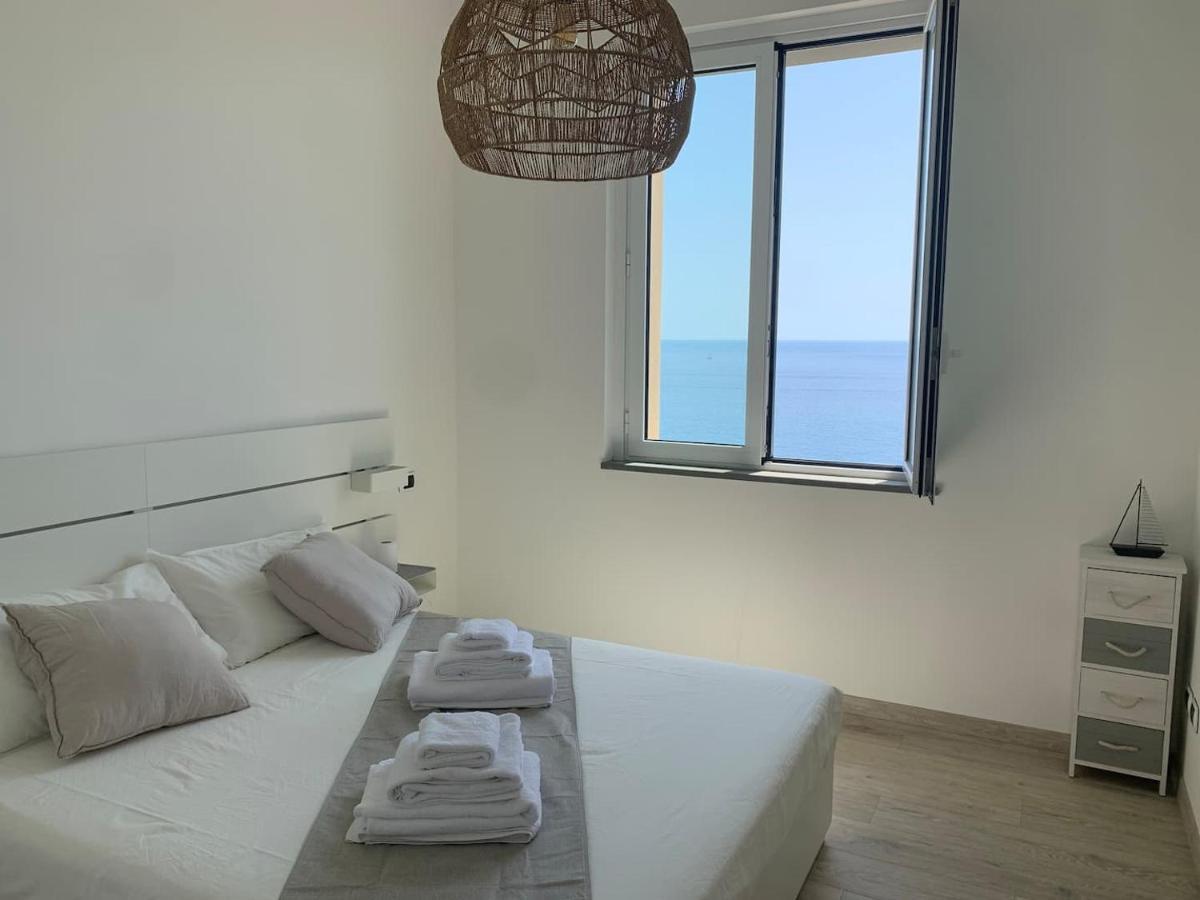 Incanto Sul Mare Con Enorme Terrazza E Piscina Cervo Eksteriør bilde