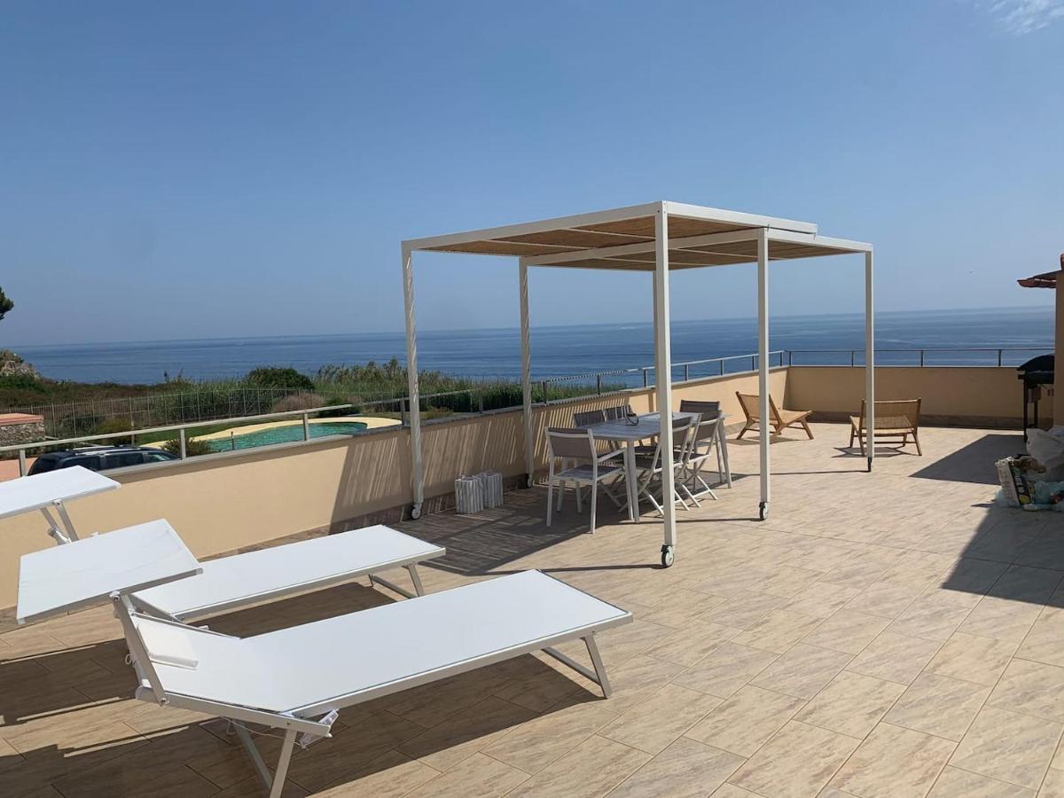 Incanto Sul Mare Con Enorme Terrazza E Piscina Cervo Eksteriør bilde