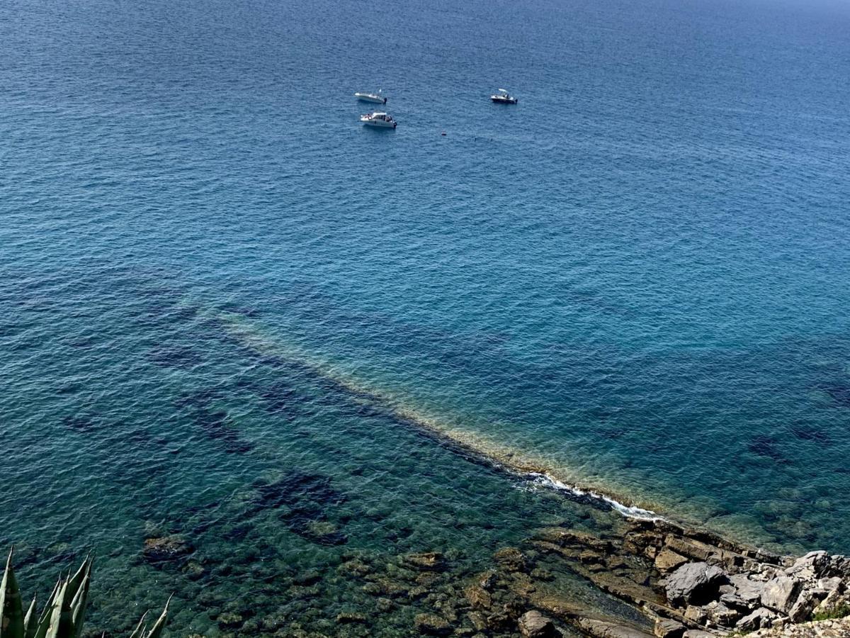 Incanto Sul Mare Con Enorme Terrazza E Piscina Cervo Eksteriør bilde